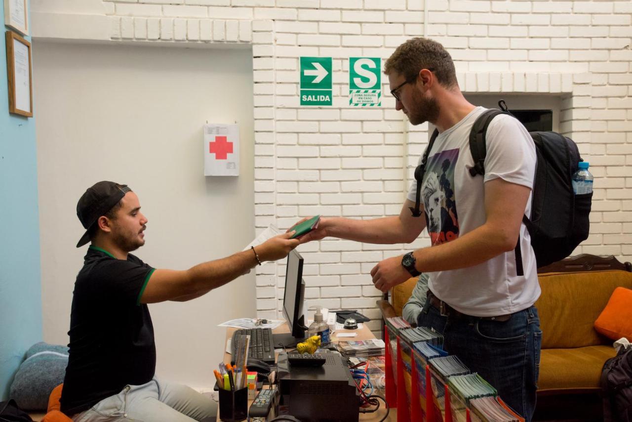 Dragonfly Hostels Barranco 利马 外观 照片